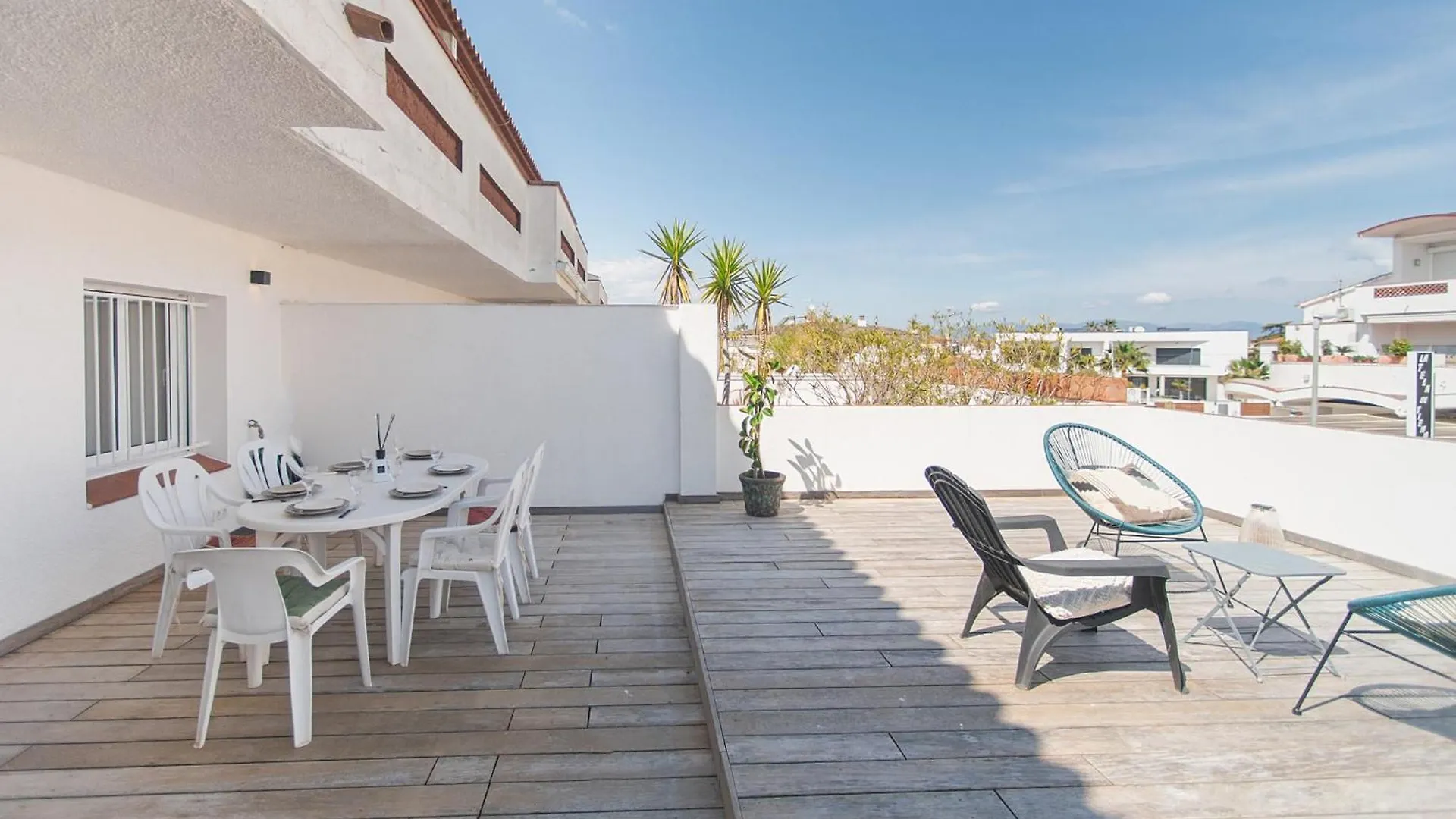 Apartment Welcs Apartamento 234 Emp Con Una Gran Terraza Empuriabrava